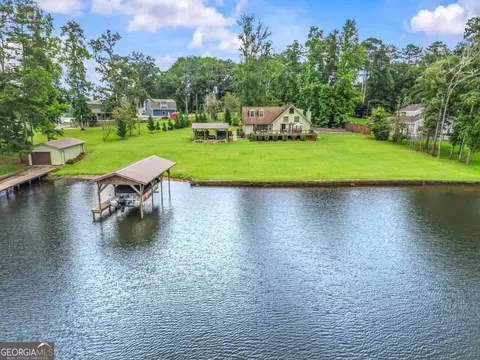 122 Harbour Pt, Milledgeville, GA 31061