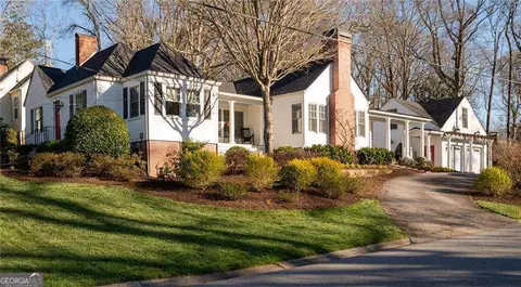 255 Maple Ave NW, Marietta, GA 30064