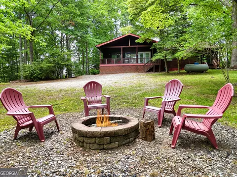 65 Dallas Hill Rd, Blairsville, GA 30512