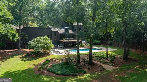1510 Chevron Dr, Sandy Springs, GA 30350