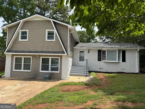 1094 SW Amber Rdg SW, Lilburn, GA 30047