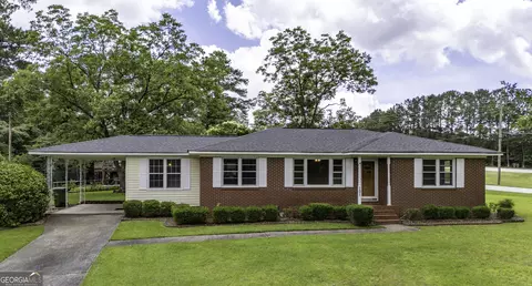 101 S Lakeshore Dr, Carrollton, GA 30117