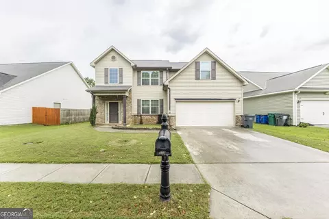 318 Flowing Meadows Dr, Kathleen, GA 31047