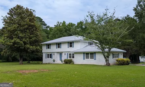 67 Wilder Dr, Forsyth, GA 31029