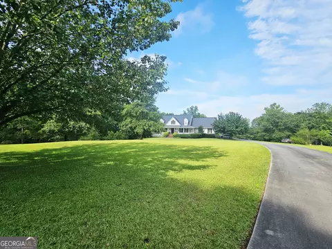 2271 County Road 17, Roanoke, AL 36274