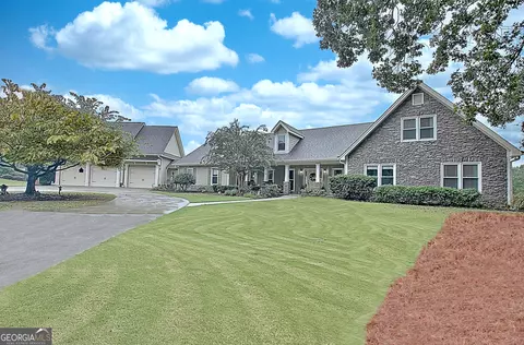 676 Mcbride Rd, Fayetteville, GA 30215