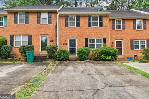 1099 Westfield Trce SE, Smyrna, GA 30082