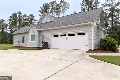 Exterior - 160 Thrash Rd, Lagrange, GA 30241 photo 5 of 7