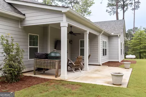Exterior - 160 Thrash Rd, Lagrange, GA 30241 photo 2 of 7