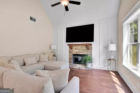 Living - 35 Cornish Creek Ln, Covington, GA 30014 photo 3 of 5
