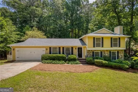 9685 Cone Ct, Roswell, GA 30075