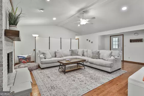 183 Indian Bend Dr, Lagrange, GA 30240 photo 6