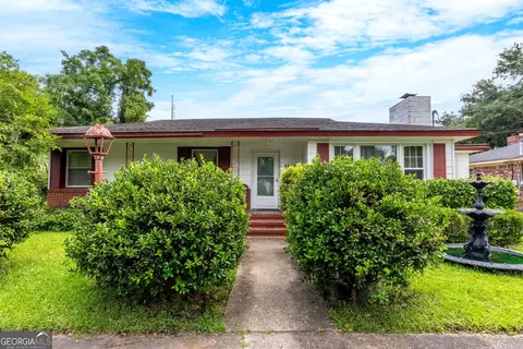 1115 W 51st St, Savannah, GA 31405