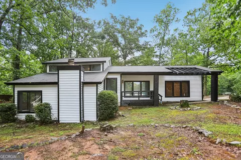 6700 Knollwood Cir, Douglasville, GA 30135