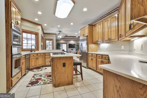 Kitchen - 3530 Highway 81 W, Hampton, GA 30228 photo 1 of 4