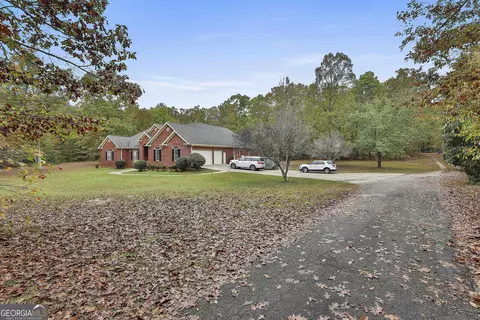 Exterior - 3530 Highway 81 W, Hampton, GA 30228 photo 2 of 22