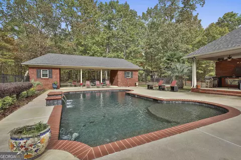 Exterior - 3530 Highway 81 W, Hampton, GA 30228 photo 13 of 22