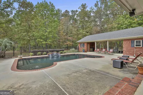 Exterior - 3530 Highway 81 W, Hampton, GA 30228 photo 10 of 22