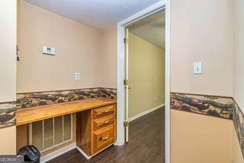 Entry Way - 226 Linda Ln, Lagrange, GA 30240 photo 2 of 2
