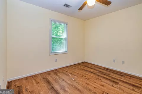 Bedroom - 226 Linda Ln, Lagrange, GA 30240 photo 3 of 8