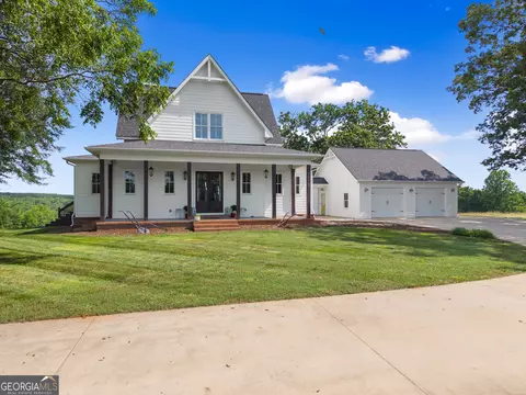 Exterior - 429 Hubert Harris Rd, Cornelia, GA 30531 photo 5 of 21