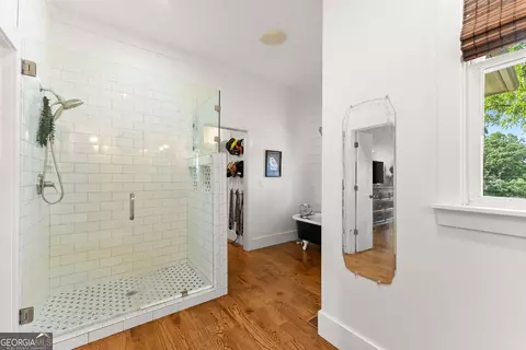 Bath - 429 Hubert Harris Rd, Cornelia, GA 30531 photo 4 of 8