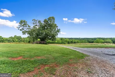 Exterior - 429 Hubert Harris Rd, Cornelia, GA 30531 photo 13 of 21