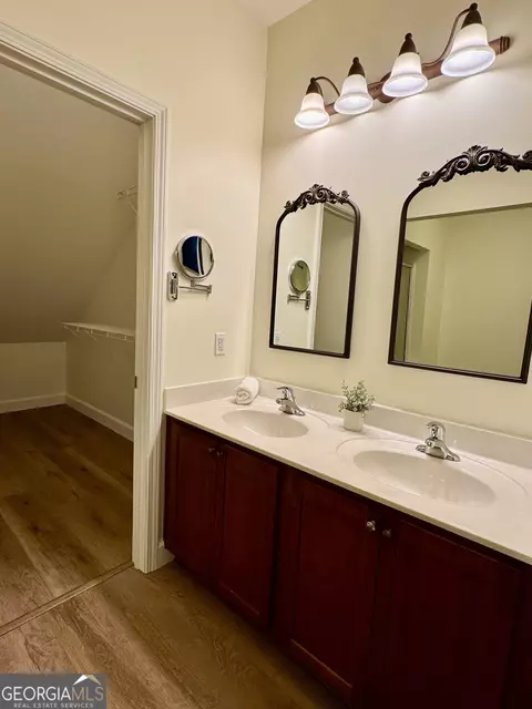 Bath - 174 Regency Cir, Pooler, GA 31322 photo 5 of 6