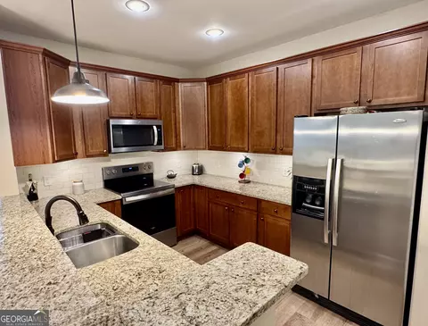Kitchen - 174 Regency Cir, Pooler, GA 31322 photo 1 of 3