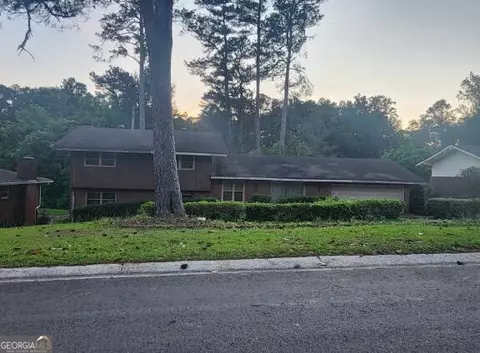 4255 Glenda Dr, College Park, GA 30337