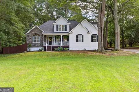 31 Candlewood Ct, Newnan, GA 30265