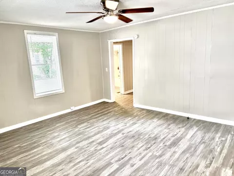 Living - 708 De Groat St, Lagrange, GA 30241 photo 2 of 5