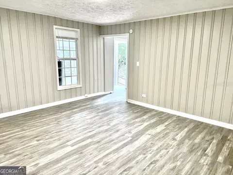 Living - 708 De Groat St, Lagrange, GA 30241 photo 3 of 5