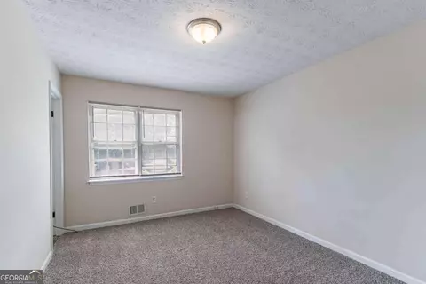 6708 Bedford Rd, Rex, GA 30273 photo 11