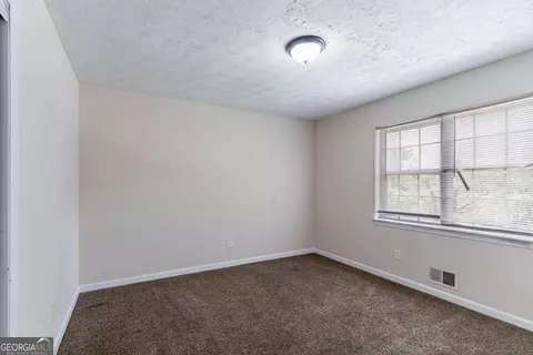 6708 Bedford Rd, Rex, GA 30273 photo 14