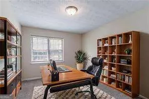 6708 Bedford Rd, Rex, GA 30273 photo 10