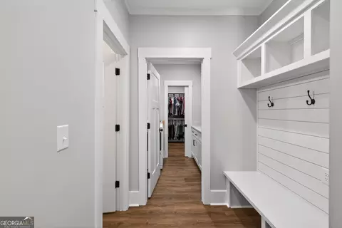 Entry Way - 1791 Mcfarlin Bridge Rd, Carnesville, GA 30521 photo 3 of 4