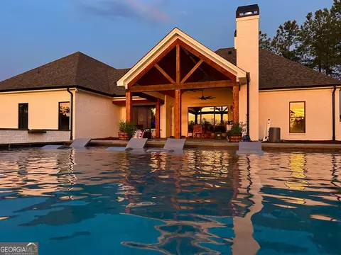 1791 Mcfarlin Bridge Rd, Carnesville, GA 30521