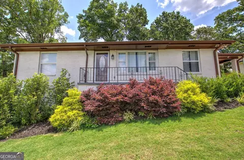 2646 Rockcliff Rd, Atlanta, GA 30316