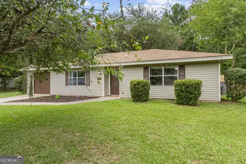 372 Powder Horn Rd, Saint Marys, GA 31558