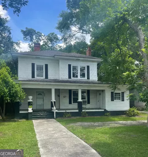 703 Euclid St, Dublin, GA 31021