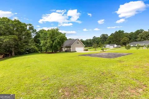 Exterior - 100 Merrill Dr, Lagrange, GA 30241 photo 4 of 11