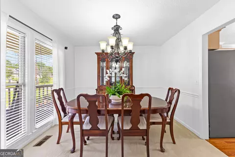 Dining - 100 Merrill Dr, Lagrange, GA 30241 photo 2 of 2