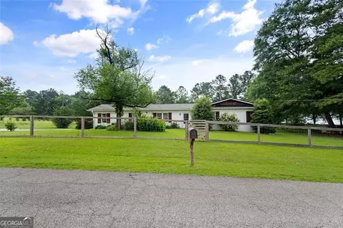 140 Shadyfield Ln, Bishop, GA 30621
