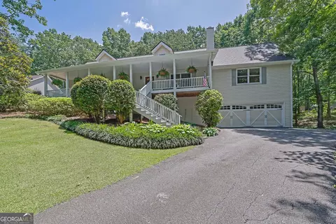 2095 Honeysuckle Dr, Cumming, GA 30040
