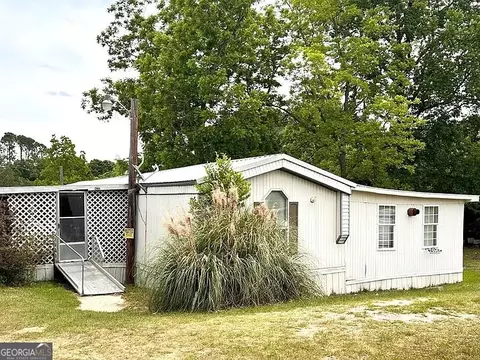 1004 Gordon Ave, Mcrae-helena, GA 31037