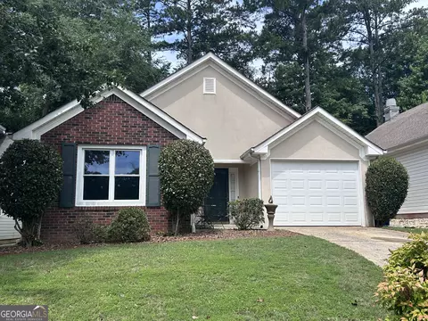 581 N Fairfield Dr, Peachtree City, GA 30269
