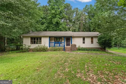 137 Trickum Hills Dr, Woodstock, GA 30188
