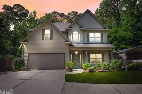 255 Hamilton Dr, Newnan, GA 30263