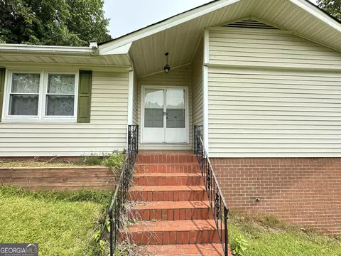 4540 Lindsey Dr, Powder Springs, GA 30127